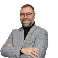 Artur Kowalski